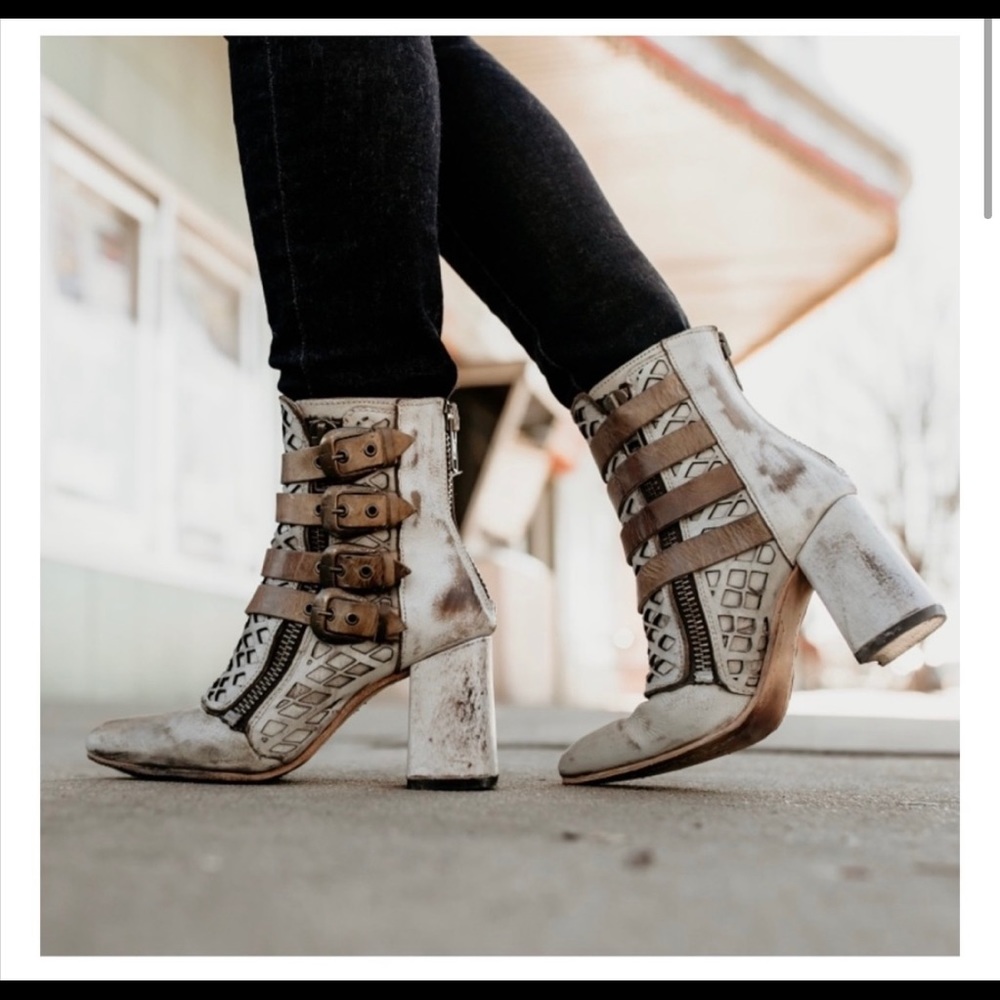 Freebird by Steven Julia booties